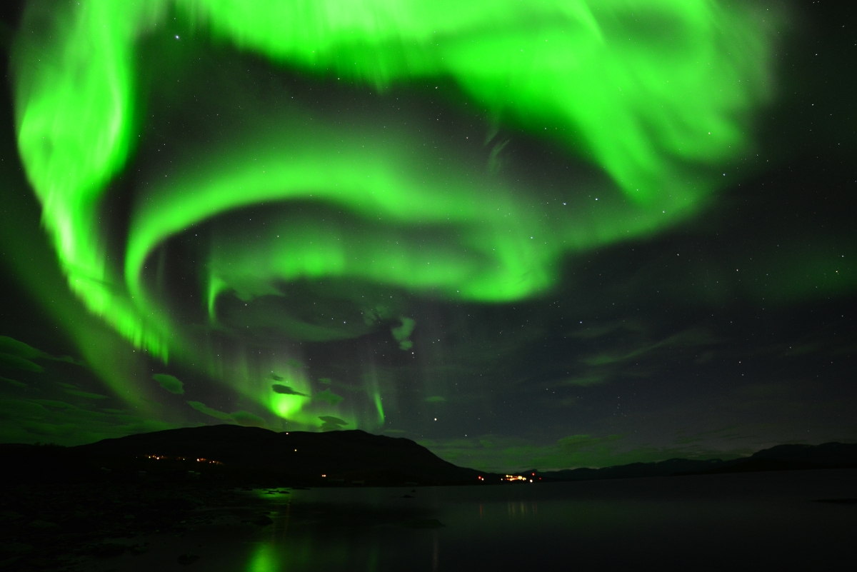 SPEND A DAY IN AN IGLOO AND LEARN HOW TO BUILD ONE IN THE NEW ARCTIC ICE ADVENTURE FOR FAMILIES