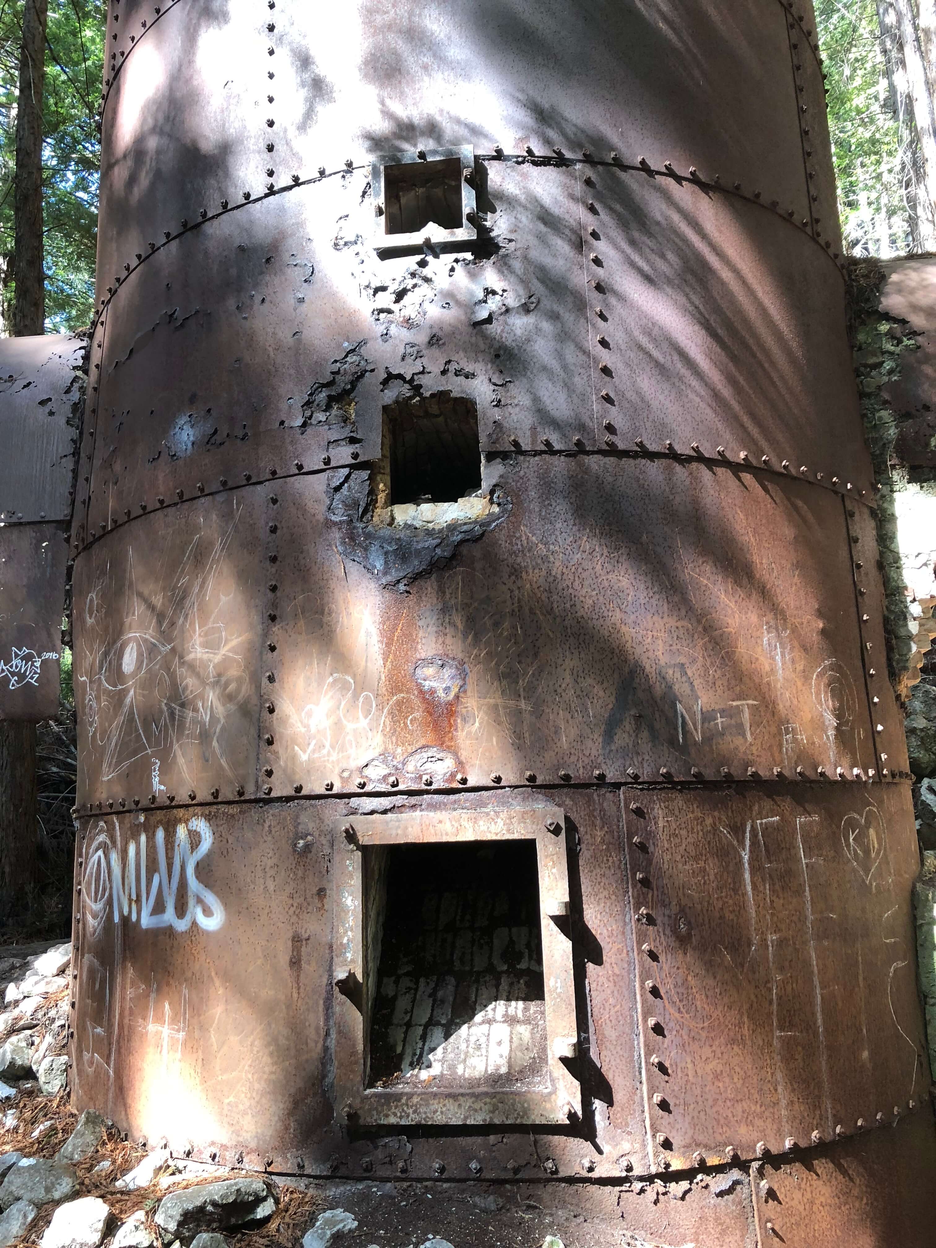 Limeklin State Park in big sur