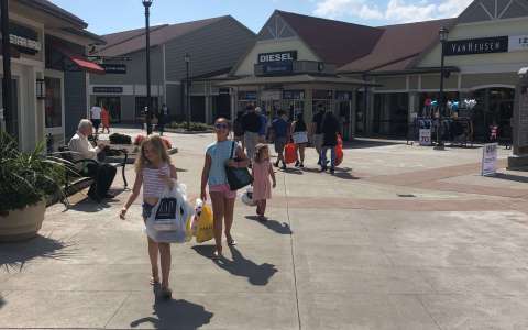 woodbury common back to school shopping