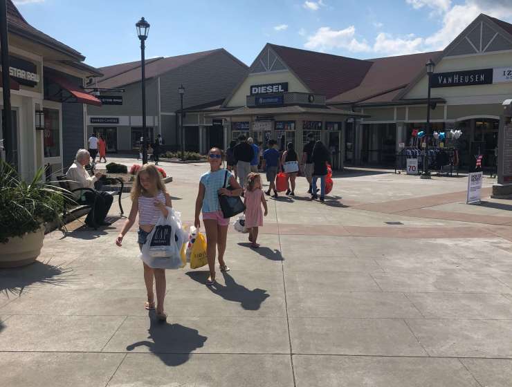 woodbury common back to school shopping