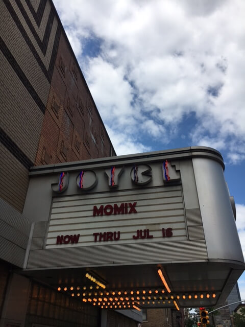 Opus Catcus Review: MOMIX Show at the Joyce Theater