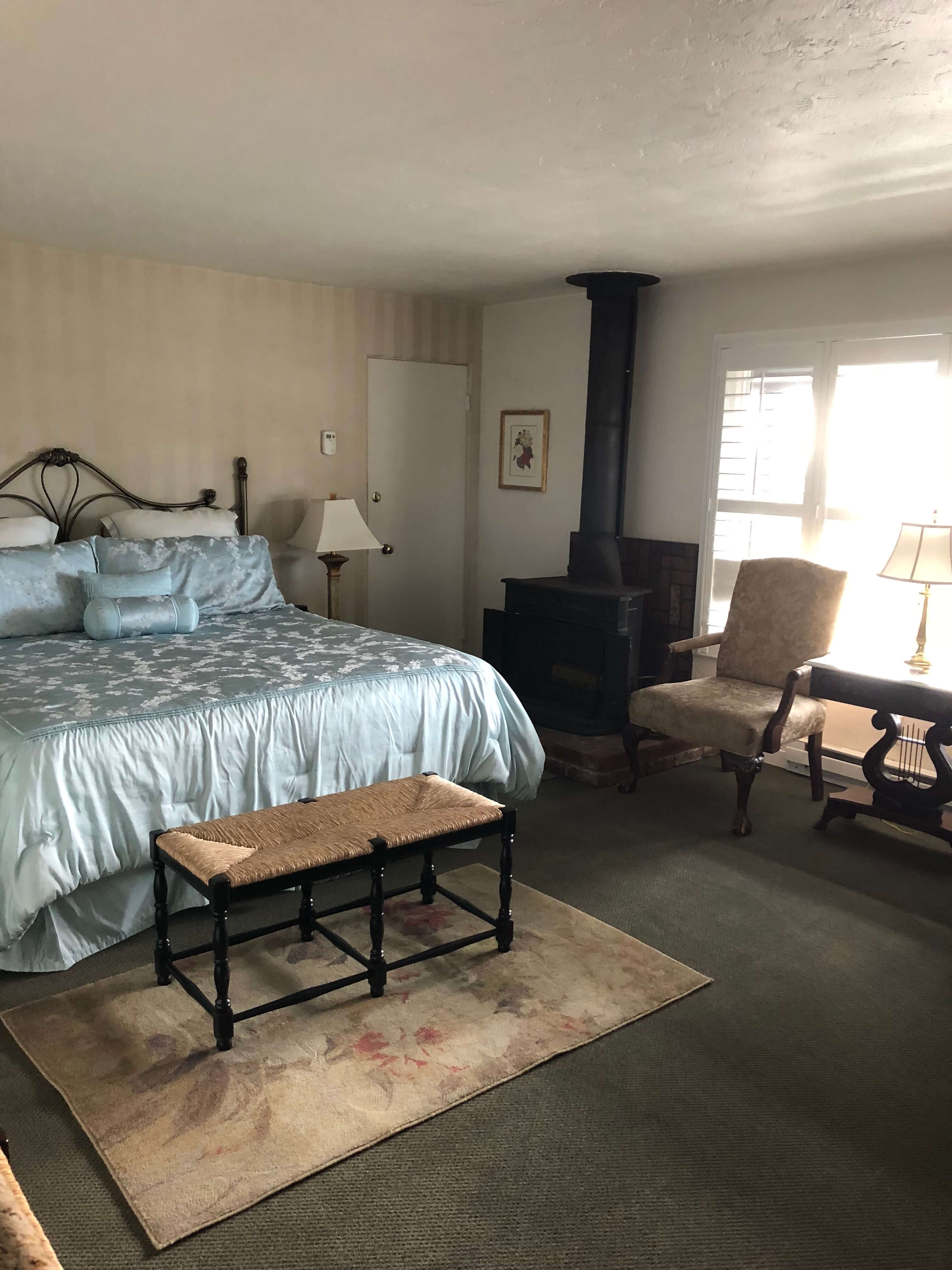 Charming Accommodations at the Hofsas House Hotel bedroom