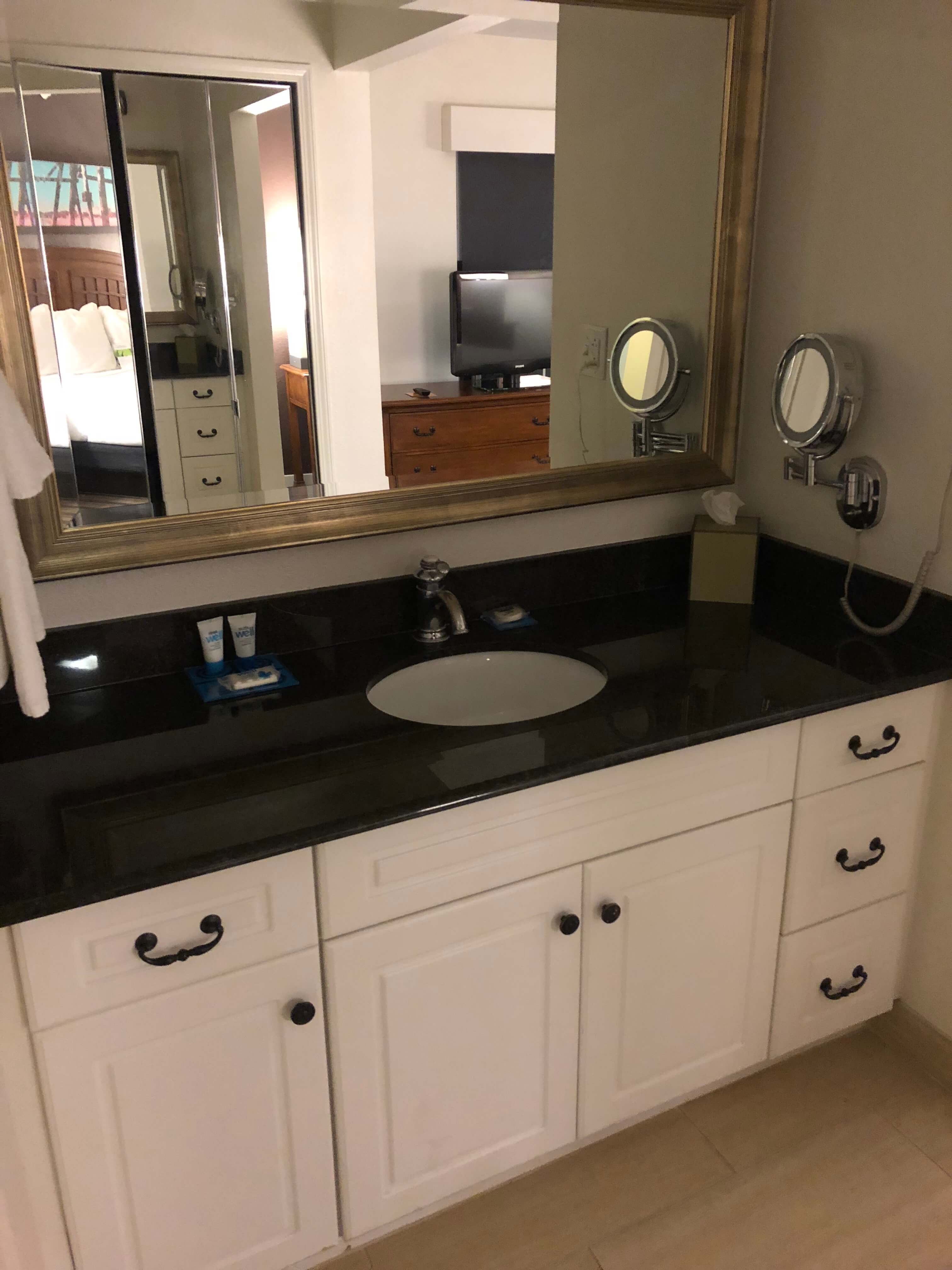 hyatt house Fishkill bathroom