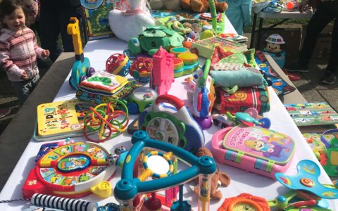 Recirculate Toys Amongst Your Neighbors with TOYCYCLE