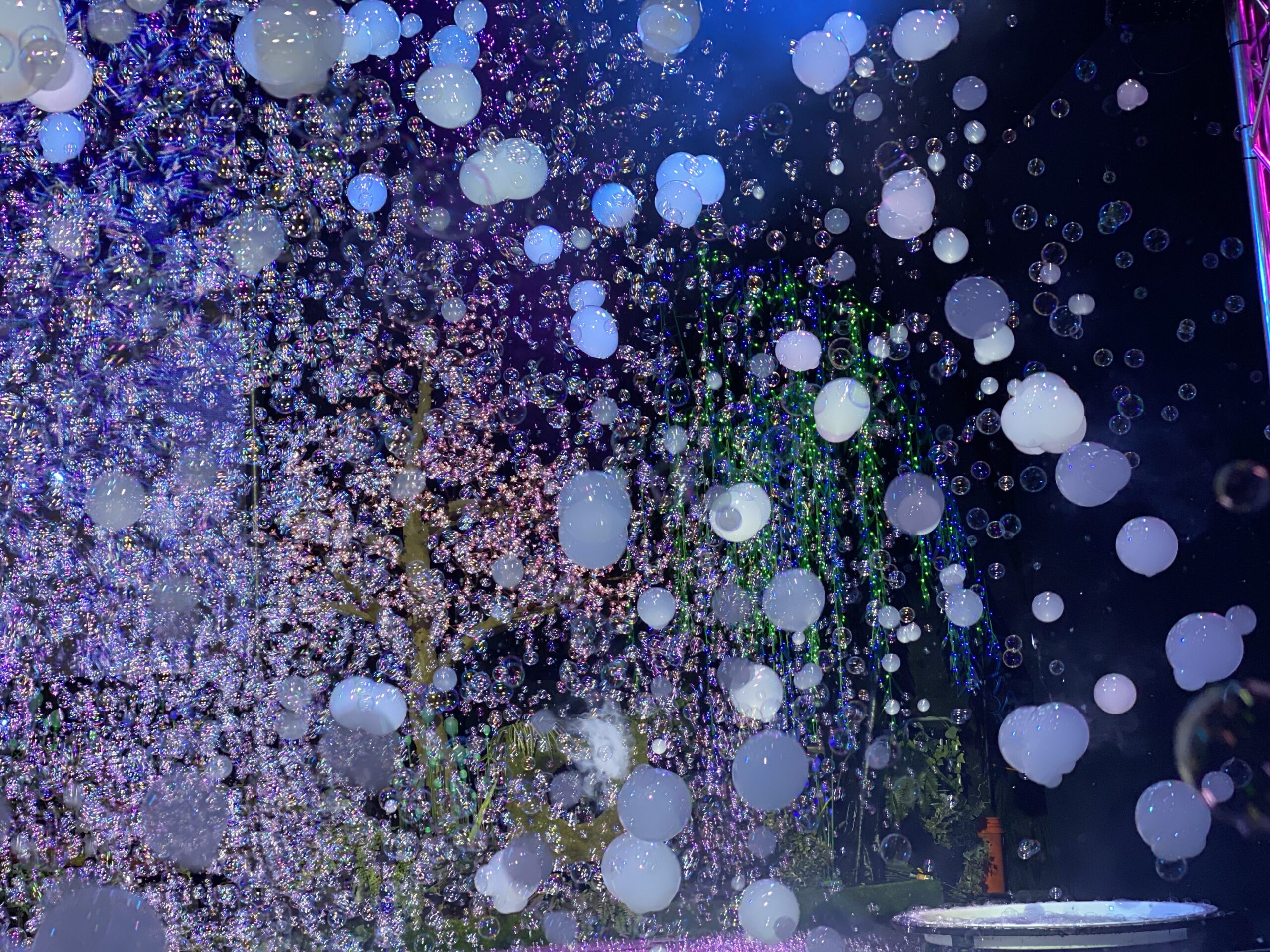 The Gazillion Bubble Show Brings Its Bubble Magic Back to NYC