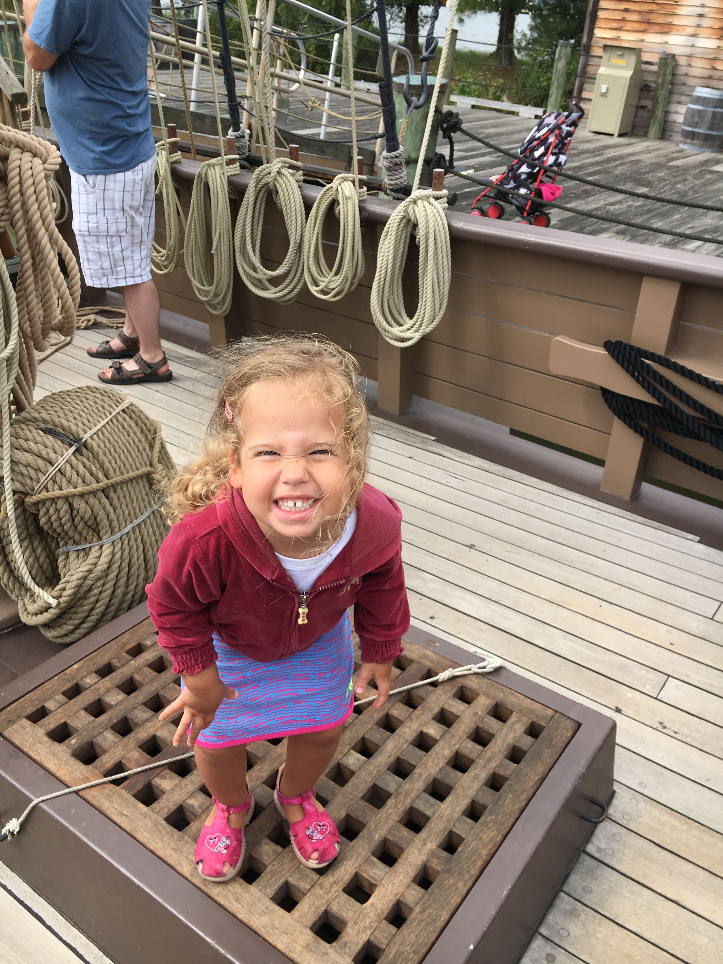 three ships that sailed from England to Virginia in 1607: jamestown