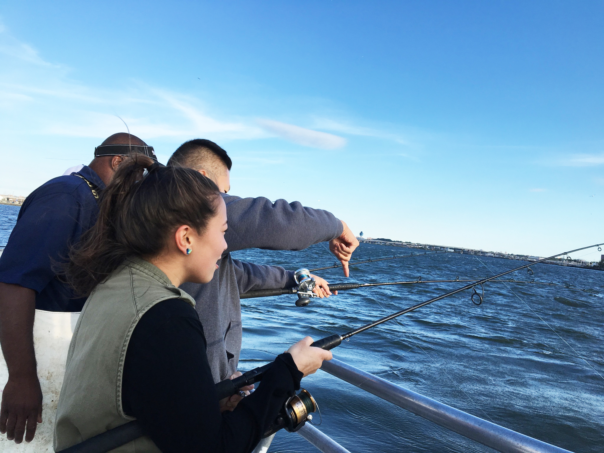 Learn how to tie knots, bait a hook, cast a rod, and maybe even reel up a fish! Guided by a marine biologist and expert anglers, learn the basics of rod and reel line fishing, while catching-and-releasing some of Brooklyn Bridge Park’s aquatic organisms.