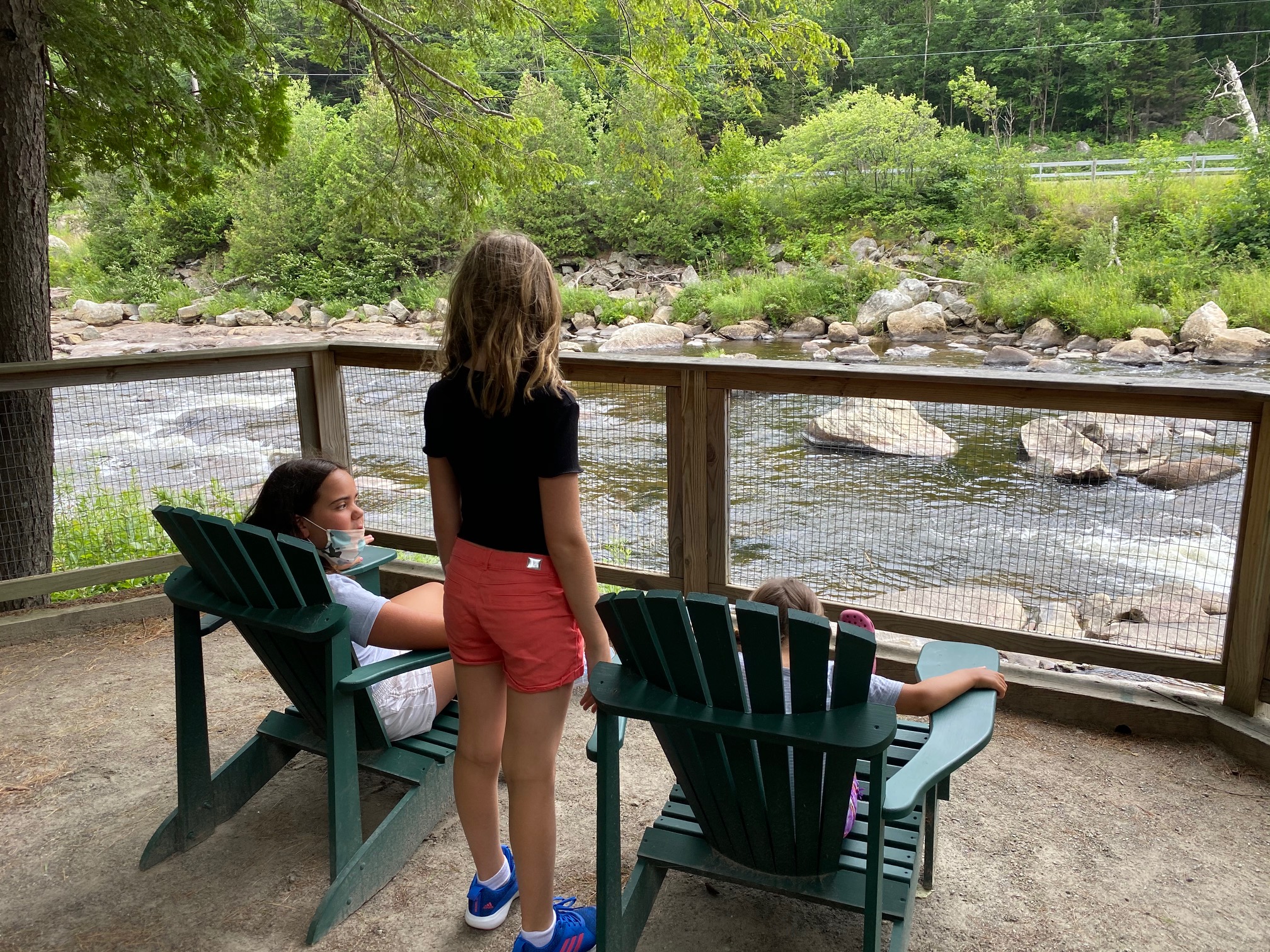 Gorge look out and sit