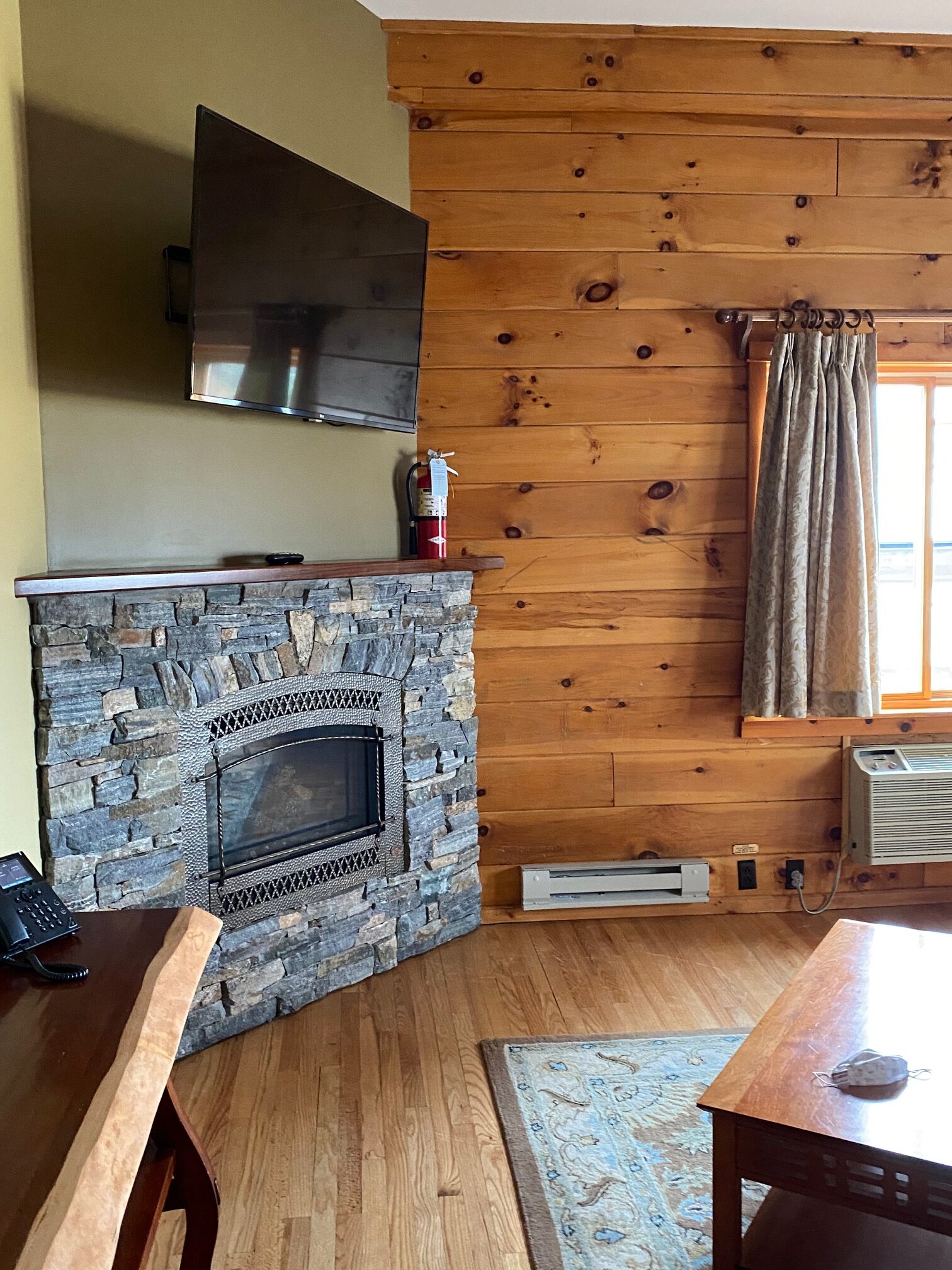 Golden Arrow Lakeside Resort